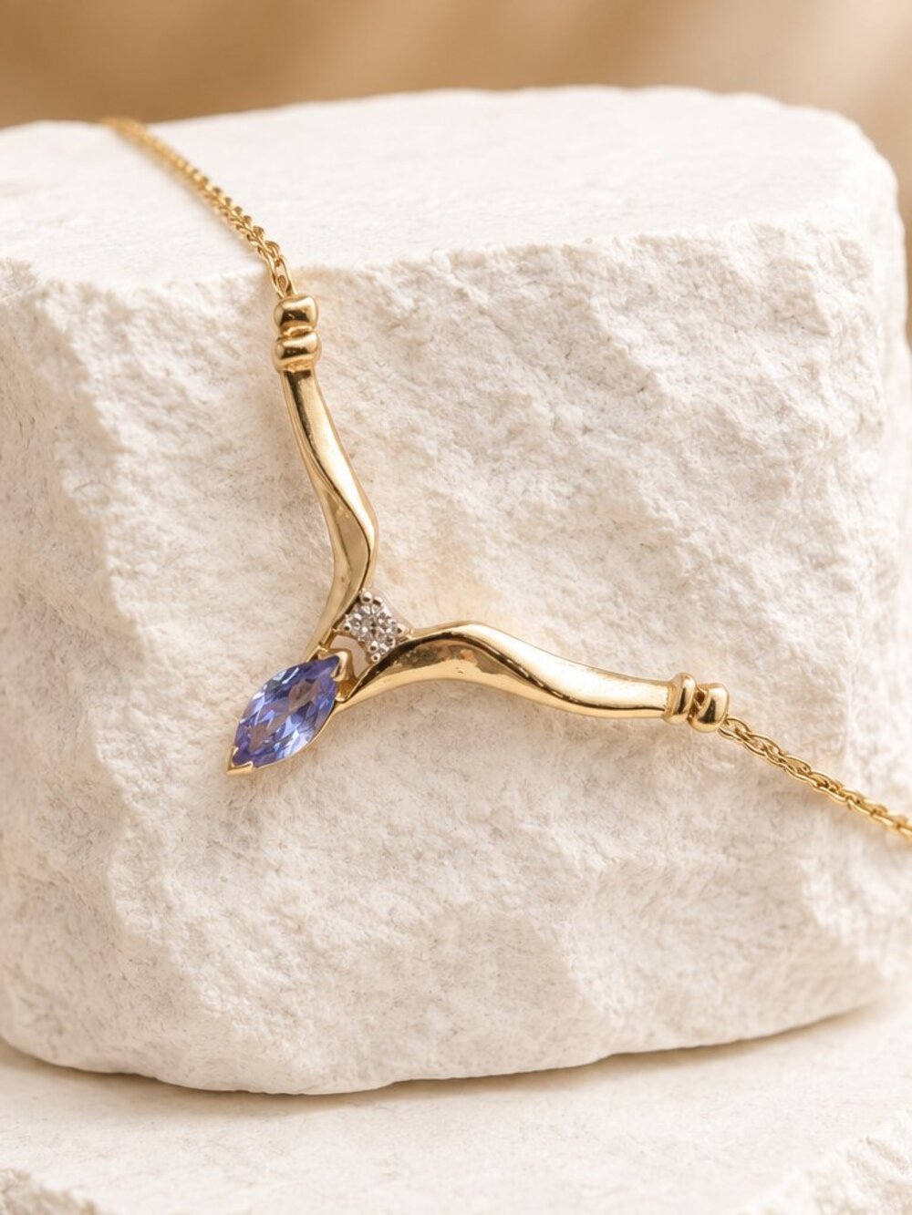 Aurora Tanzanite Diamond Necklace